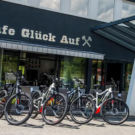 호텔 Hotel Fohnsdorf