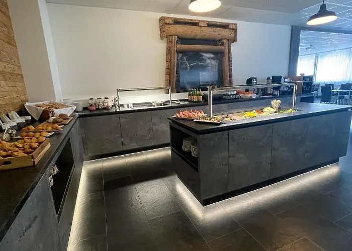 Otel Hotel Fohnsdorf 3*