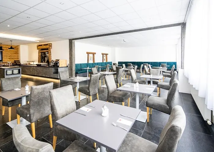 福恩斯多夫酒店 酒店 丰斯多夫