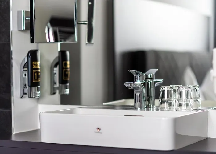 福恩斯多夫酒店 丰斯多夫